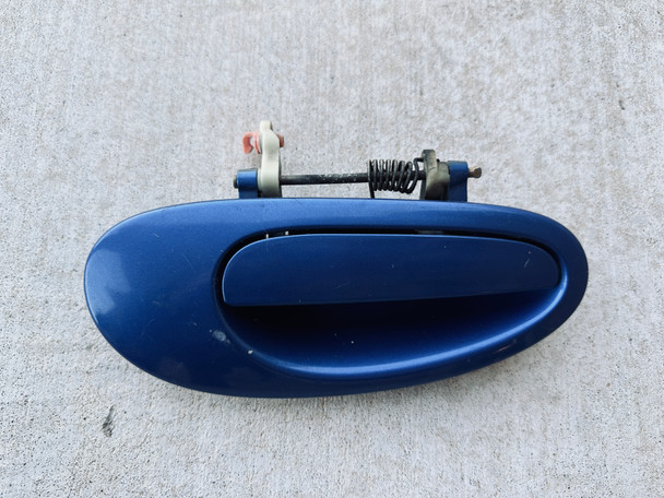 Mopar Passenger Exterior Door Handle - Sal10126