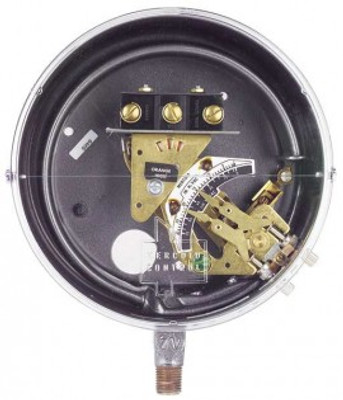 Dwyer DA-7021-153-8S Bourdon Tube Pressure Switch (10-200 psig), 403SS with SPDT Snap Dwyer DA-7021-153-8S Bourdon Tube Pressure Switch (10-200 psig), 403SS with SPDT Snap