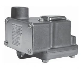 Winters 4WPS103VN4FX Low Pressure Diaphragm Pressure Switch, 2 to 203 mbar