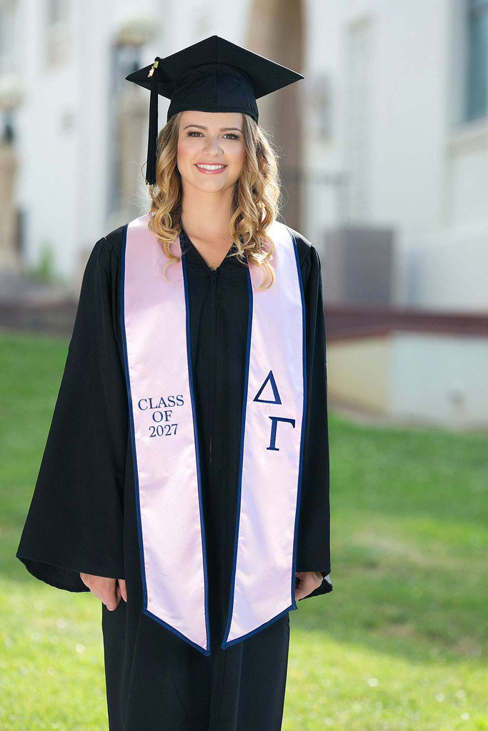 Delta Gamma Class of 2027 Graduation Stole