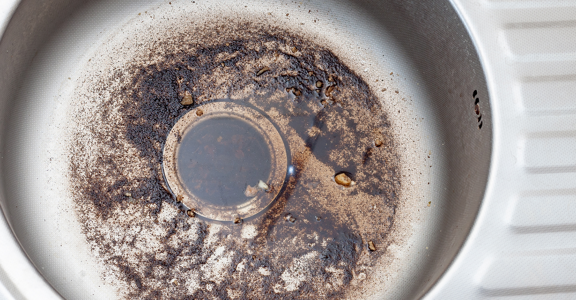 What Can I Do to Fix a Clogged Garbage Disposal? NuvoH2O