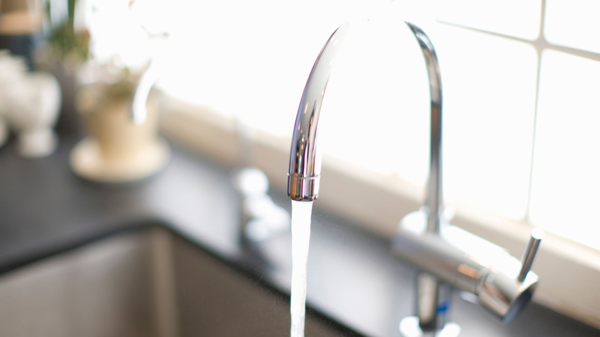 How Do I Remove Calcium Buildup On My Faucet? - NuvoH2O