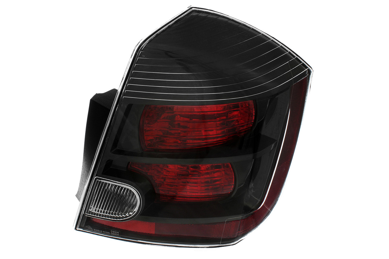 2007-2008 Nissan Sentra Tail Light Passenger Right Side