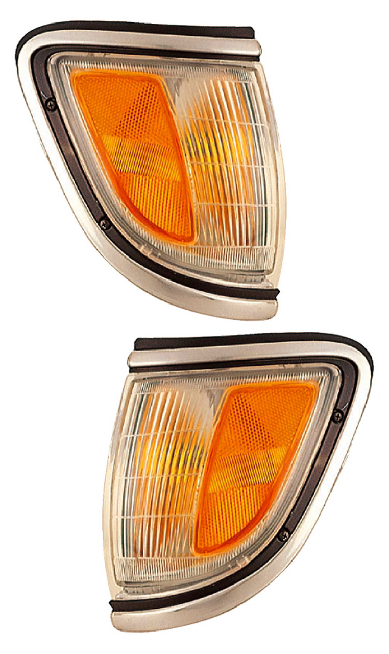 Corner Light For 1997-2000 Toyota Tacoma Passenger Right Side RWD – With Bulb, DOT/SAE 8 thumbnail image