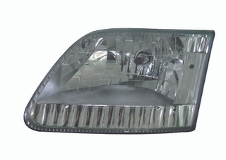 1998 Ford Expedition Headlight Set Halogen Pair Driver and Passenger Side