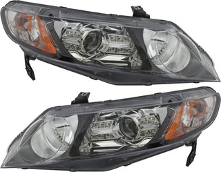 2007 Honda Civic Headlight Set Halogen Black Housing Pair Driver and Passenger Side