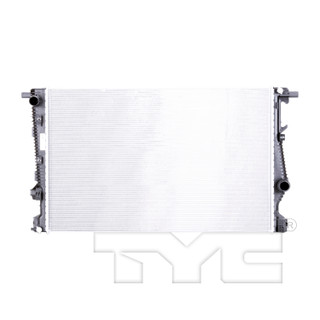 2015 Chrysler 200 Radiator 2.4L 4 Cylinder