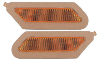 2018 Audi Q5 Bumper Reflector Front Pair Set Left Driver and Passenger Right Side