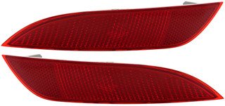 2018 Ford Focus Rear Reflectors - Driver Left and Passenger Right Side FO1184110,FO1185110