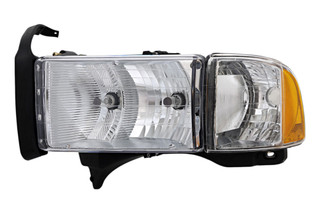 1999-2002 Dodge Ram 3500 Headlight Driver Left Side Halogen