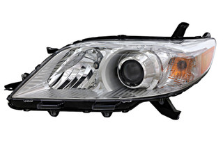 2011-2019 Toyota Sienna Base/LE/XLE Headlight Driver Left Side Halogen