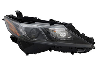 2018-2021 Toyota Camry Headlight Passenger Right Side Halogen NA Built
