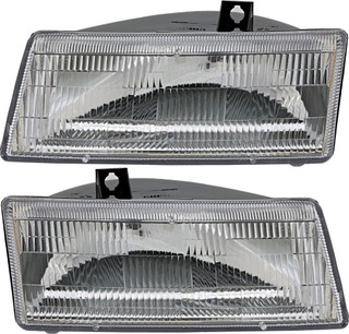 1991-1995 Chrysler Town & Country Headlights Driver Left and Passenger Right Side Halogen