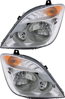 2007-2009 Freightliner Sprinter 3500 Headlights Driver Left and Passenger Right Side Halogen