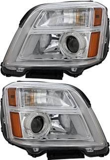 2010-2015 GMC Terrain Headlights Driver Left and Passenger Right Side Halogen