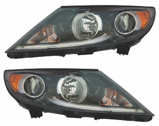 2013-2016 Kia Sportage Headlights Driver Left and Passenger Right Side Halogen
