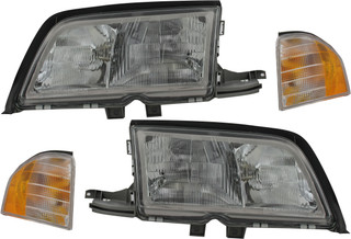 1997-2000 Mercedes Benz C Class Headlights Driver Left and Passenger Right Side Halogen