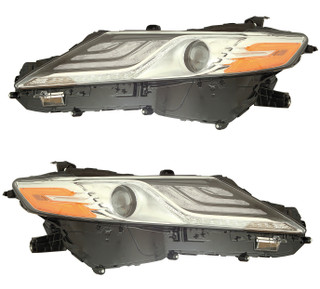 2019 Toyota Camry XLE Headlights Driver Left and Passenger Right Side Halogen Chrome Trim