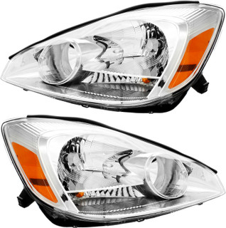 2004-2005 Toyota Sienna Headlights Driver Left and Passenger Right Side Halogen