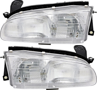 1993-1997 Chevrolet Geo Prizm Headlights Driver Left and Passenger Right Side Halogen