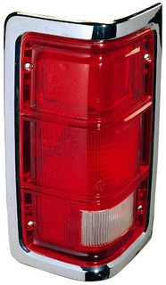 1987-1993 Dodge W150 Tail Light Driver Left Side CH2808103