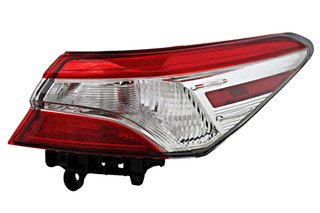 2018-2020 Toyota Camry LE Tail Light Passenger Right Side USA Built