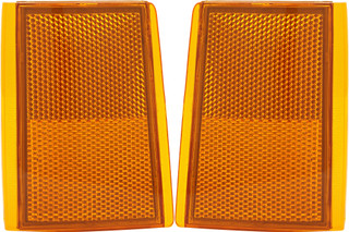 1988-1993 GMC K3500 Corner Light Driver Left and Passenger Right Side GM2556102