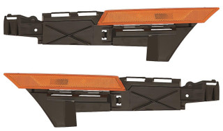 2006-2009 Ford Fusion Side Marker Driver Left and Passenger Right Side With Bracket