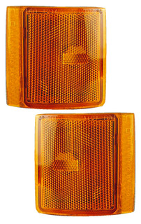 1994-2002 GMC K1500 Corner Light Driver Left and Passenger Right Side GM2550145