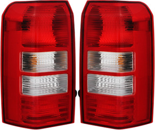 2007 Jeep Patriot Tail Light Driver Left and Passenger Right Side