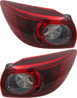 2014-2018 Mazda 3 Hatchback Tail Light Driver Left and Passenger Right Side LED