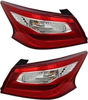2016-2017 Nissan Altima Sedan Tail Light Driver Left and Passenger Right Side