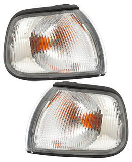 1993-1994 Nissan Sentra Corner Light Driver Left and Passenger Right Side