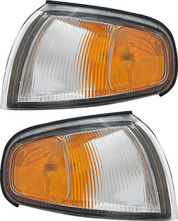 1995-1996 Toyota Camry Corner Light Driver Left and Passenger Right Side