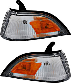 1988-1992 Toyota Corolla Sedan/Wagon Corner Light Driver Left and Passenger Right Side