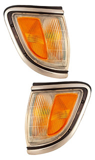 1995-1996 Toyota Tacoma Rear Wheel Drive Only Corner Light Driver Left and Passenger Right Side
