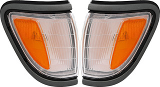 1995-1997 Toyota Tacoma For Four Wheel Drive Only Corner Light Driver Left and Passenger Right Side TO2520144