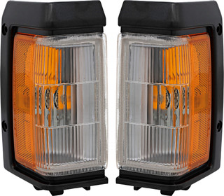 1988-1989 Nissan D21 Corner Light Driver Left and Passenger Right Side