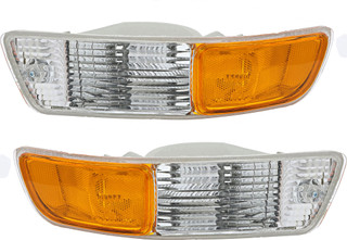 1998-2000 Toyota RAV4 Parking Light Driver Left and Passenger Right Side