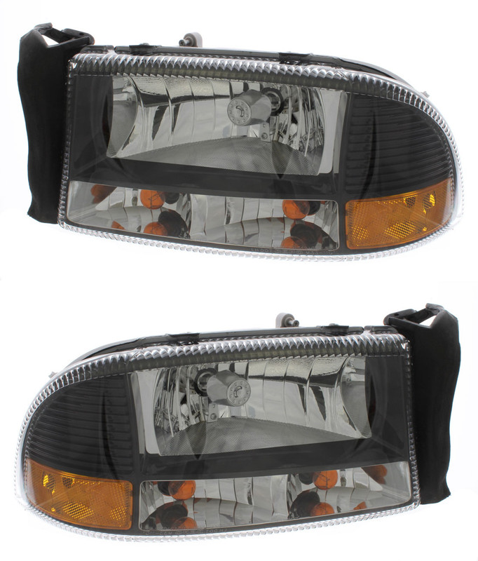 2001 Dodge Dakota Headlight Set Halogen Black Housing Pair Driver and Passenger Side