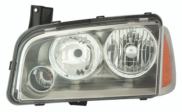 2008 Dodge Charger Headlight Set Halogen Chrome Housing Pair Driver and Passenger Side