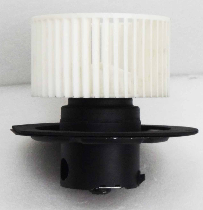 2000 Ford E-150 Econoline Club Wagon HVAC Blower Motor Front Side