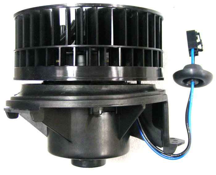 2002 Dodge Grand Caravan HVAC Blower Motor Front Side