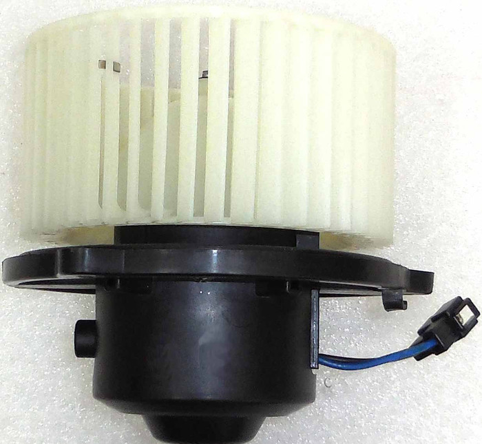 2000 Hyundai Elantra HVAC Blower Heater Assembly