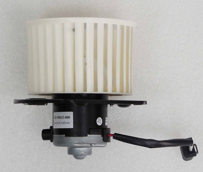 2001 Chevrolet Silverado 3500 HVAC Blower Heater Assembly