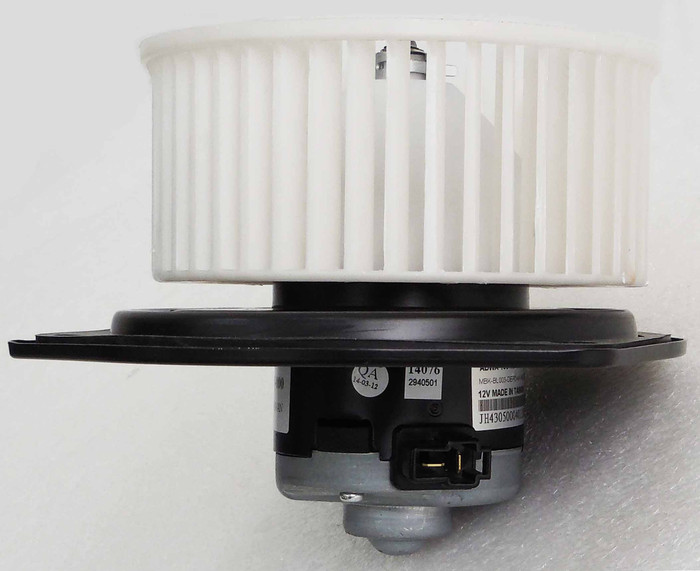 1991 Mitsubishi Eclipse HVAC Blower Heater Assembly