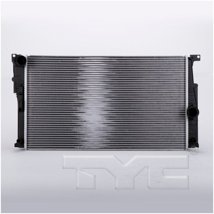 2013 BMW 328i xDrive Radiator 2.0L 4 Cylinder
