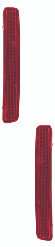 2014 Toyota Prius V Bumper Reflector Rear Pair Set Left Driver and Passenger Right Side