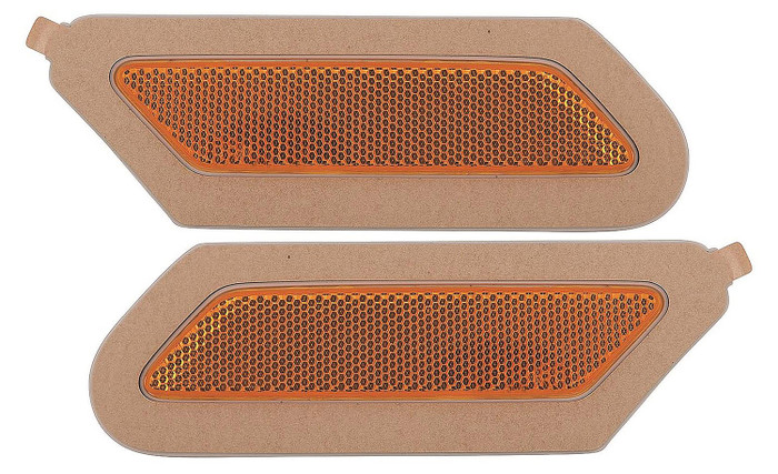 2019 Audi Q5 Bumper Reflector Front Pair Set Left Driver and Passenger Right Side