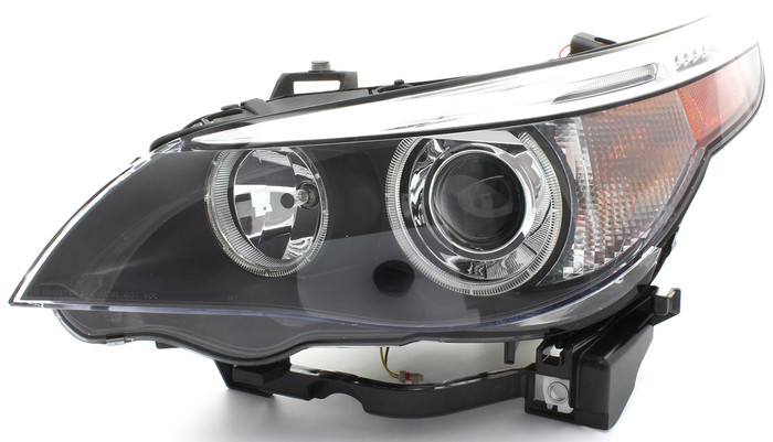 2004-2007 BMW 5 Series Headlight Driver Left Side HID/Xenon